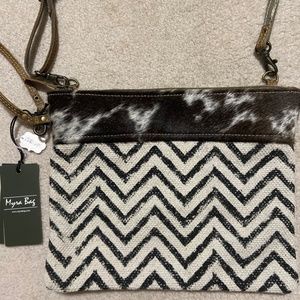 Myra Cross Body Bag